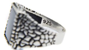 روش تشخیص انگشتر نقره از بدل